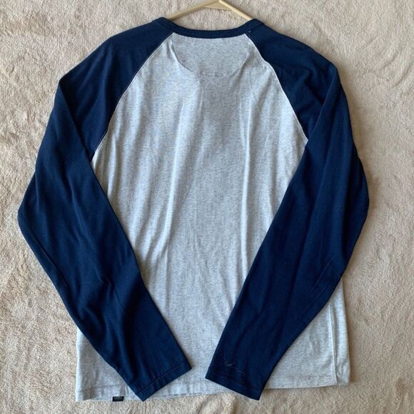 Lucky Brand Saturday Stretch Raglan Henley Size M - Picture 5 of 7